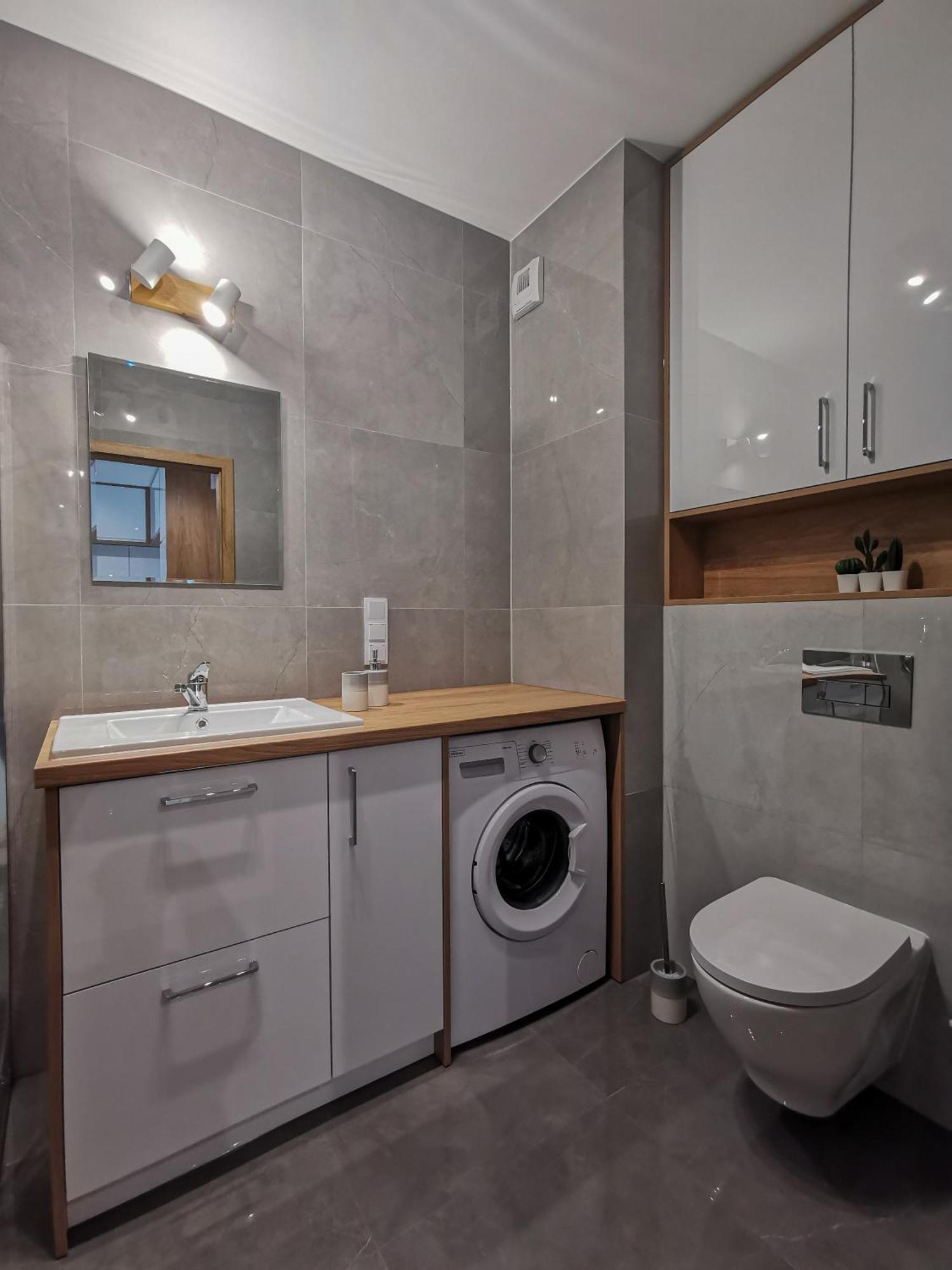 Golden Apartments Przy Plazy Danzica Esterno foto
